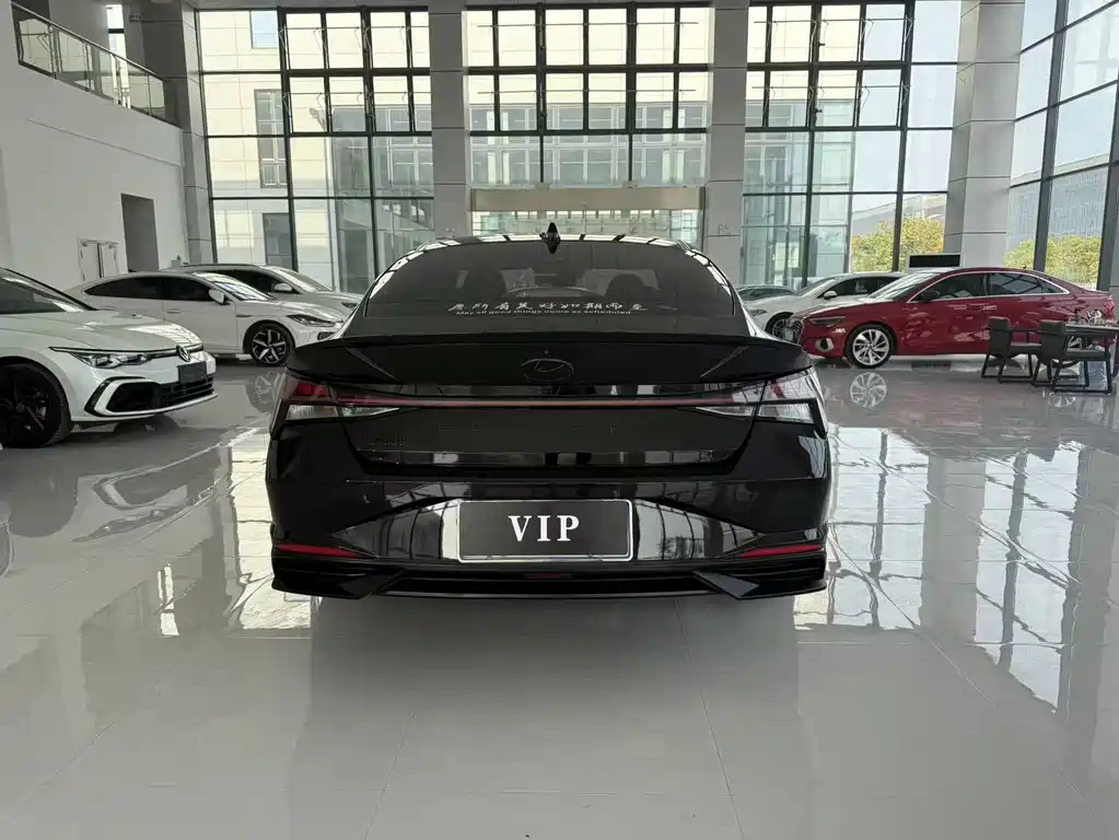 Elantra 2022 1.5L CVT 20th Anniversary model