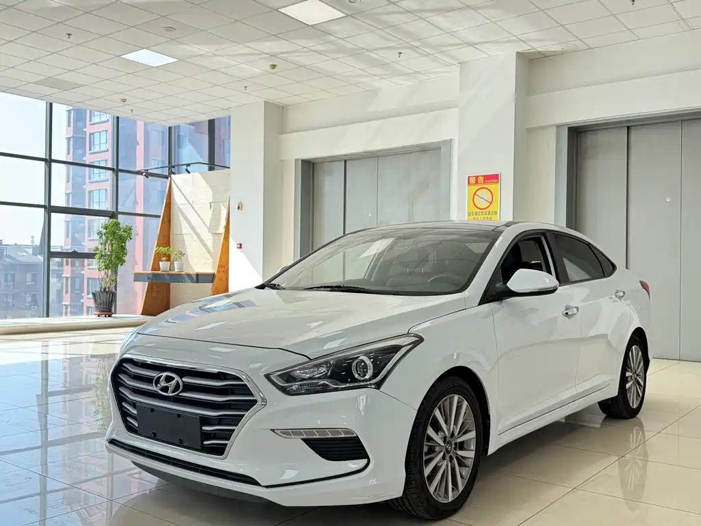 Famous picture 2019 model 1.8L automatic intelligent GLS country VI