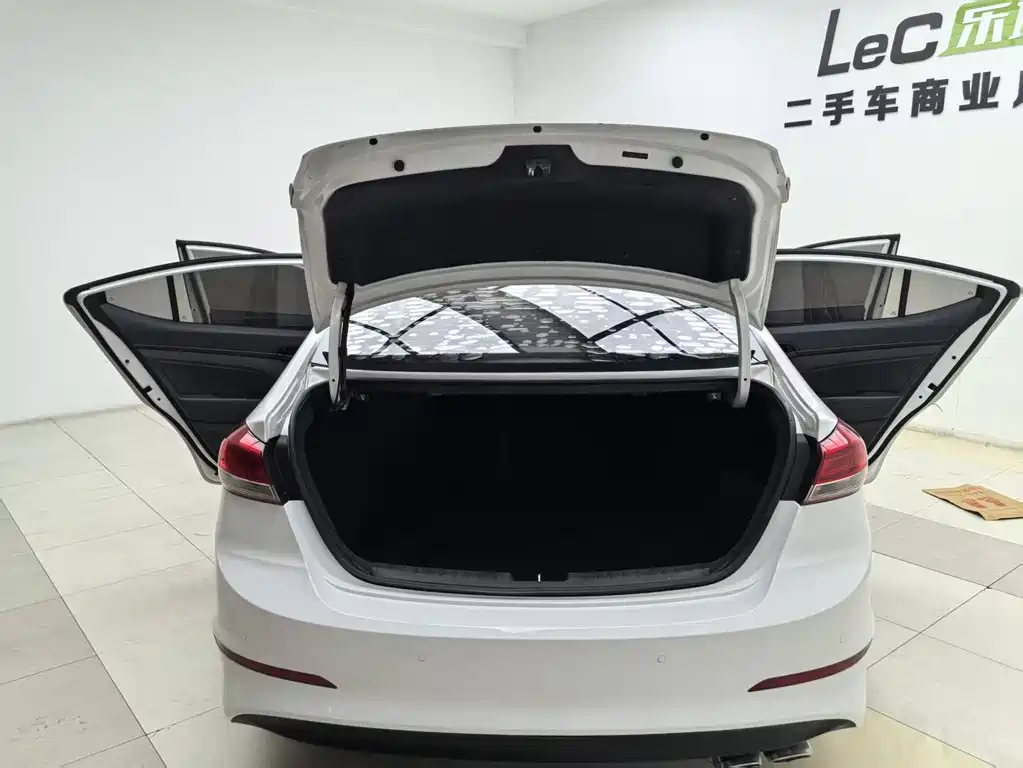 Фото машины 6