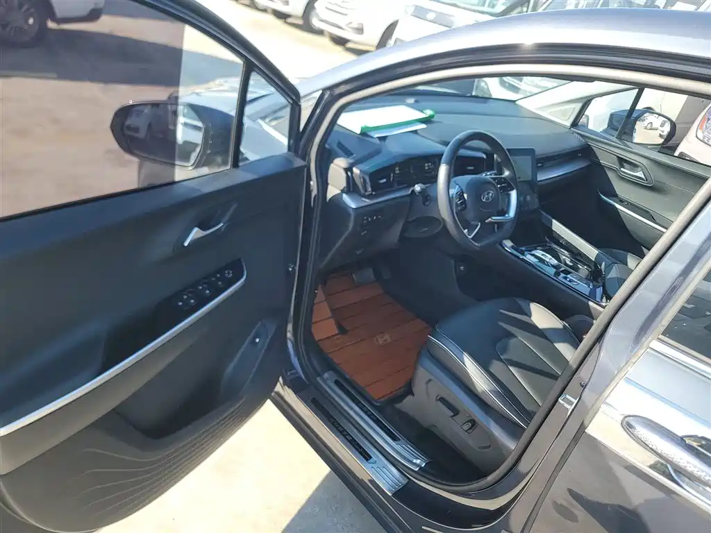 Фото машины 10