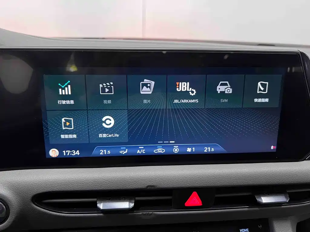 Фото машины 24