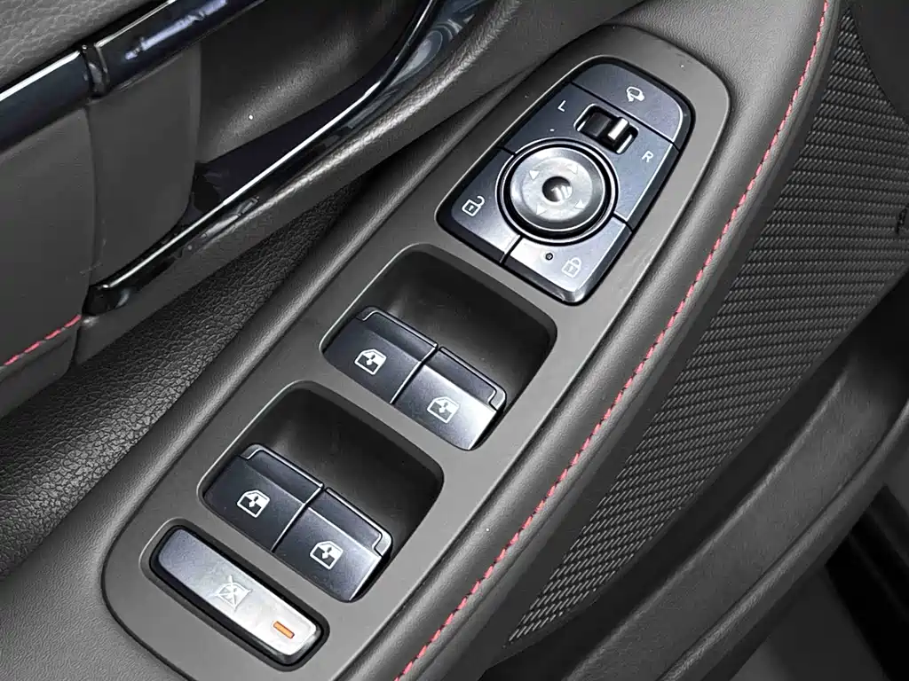 Фото машины 33