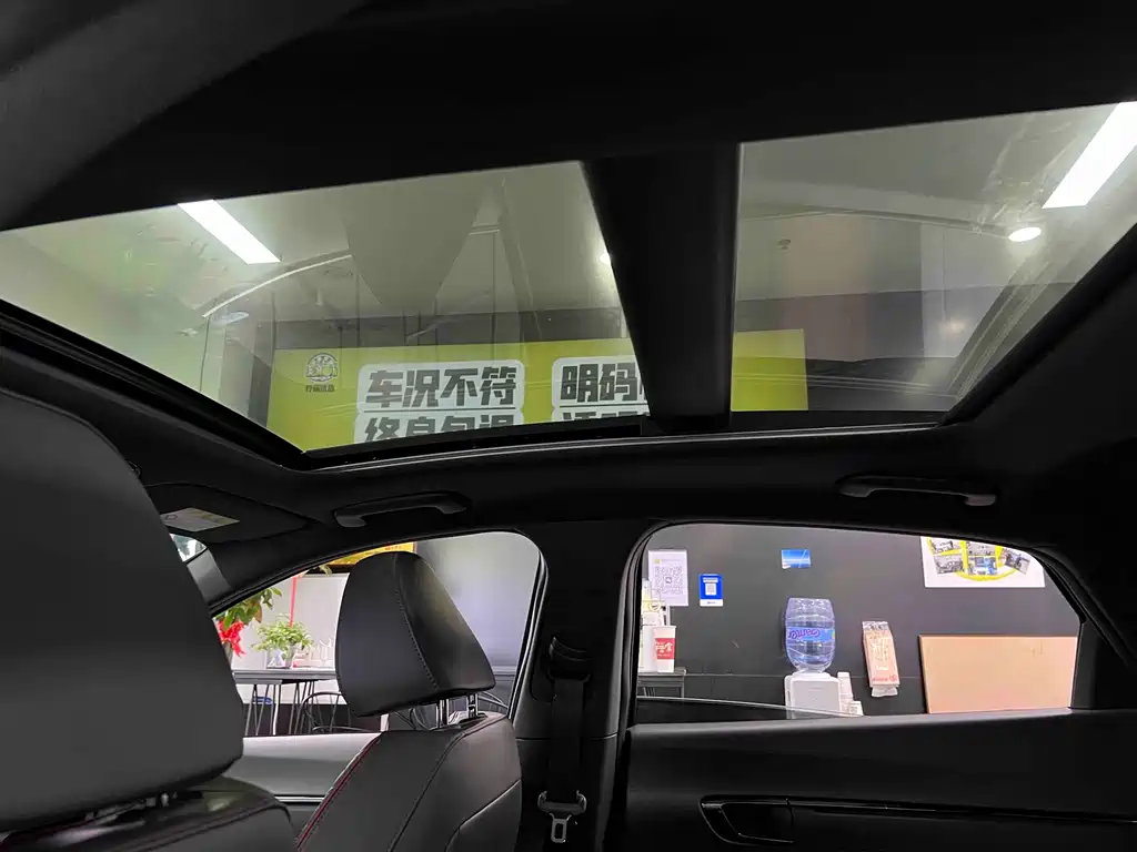 Фото машины 30