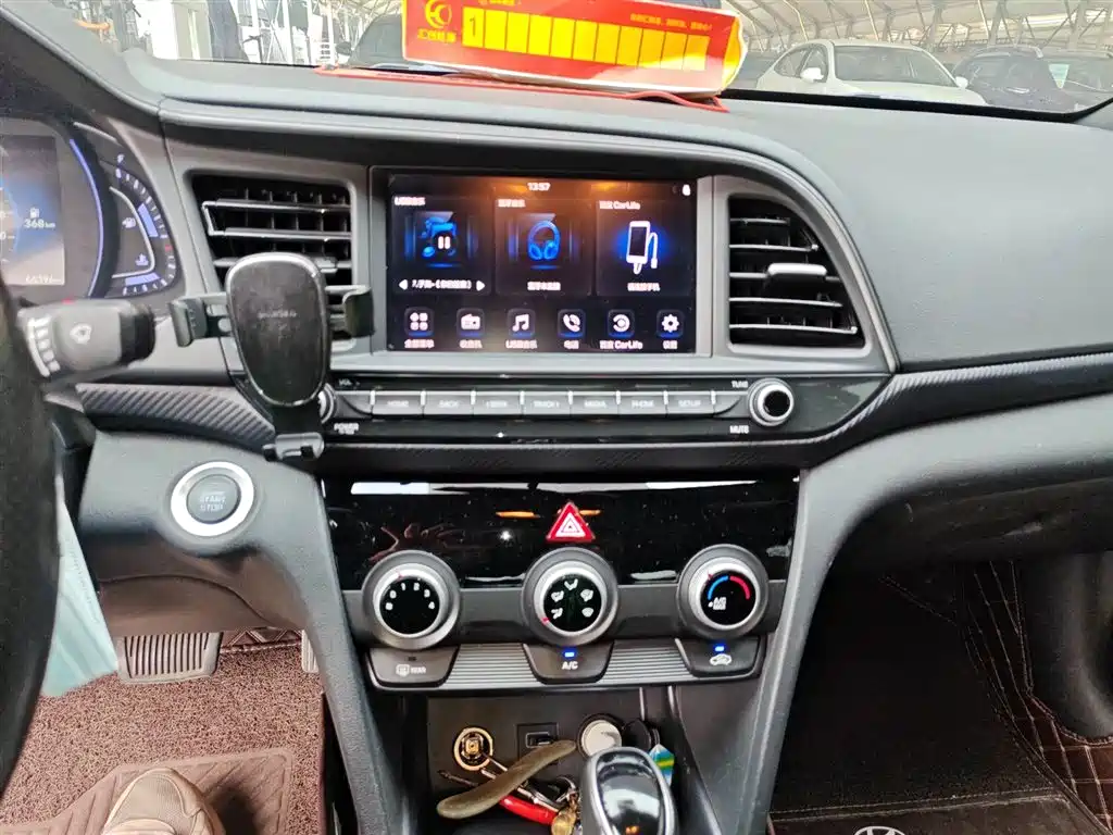 Фото машины