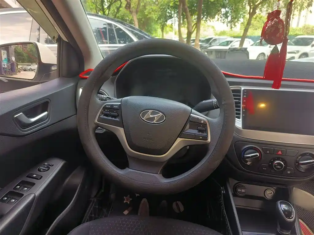 Фото машины 24