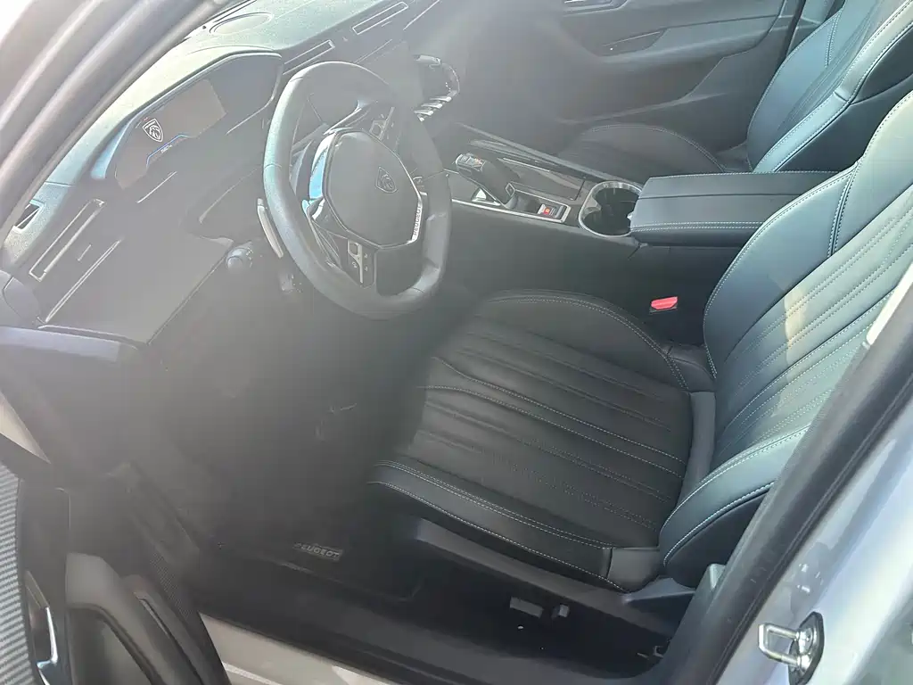 Peugeot 508 2023 model 508L 400THP Yu Control Ultimate Edition