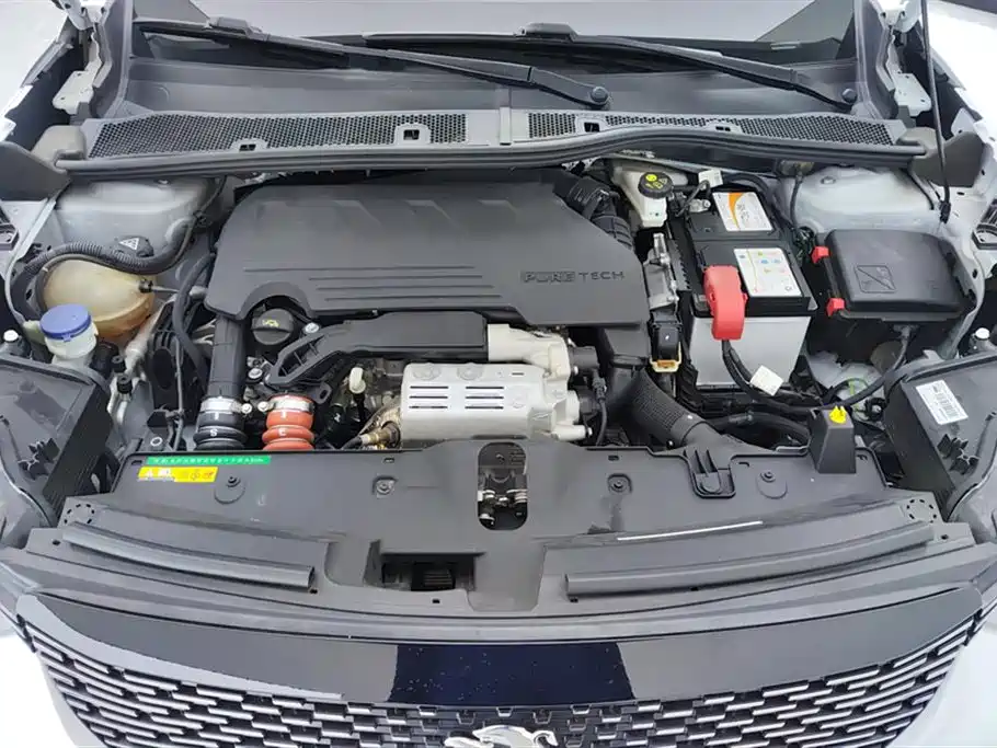 Peugeot 2008 2020 230THP Fashion Edition