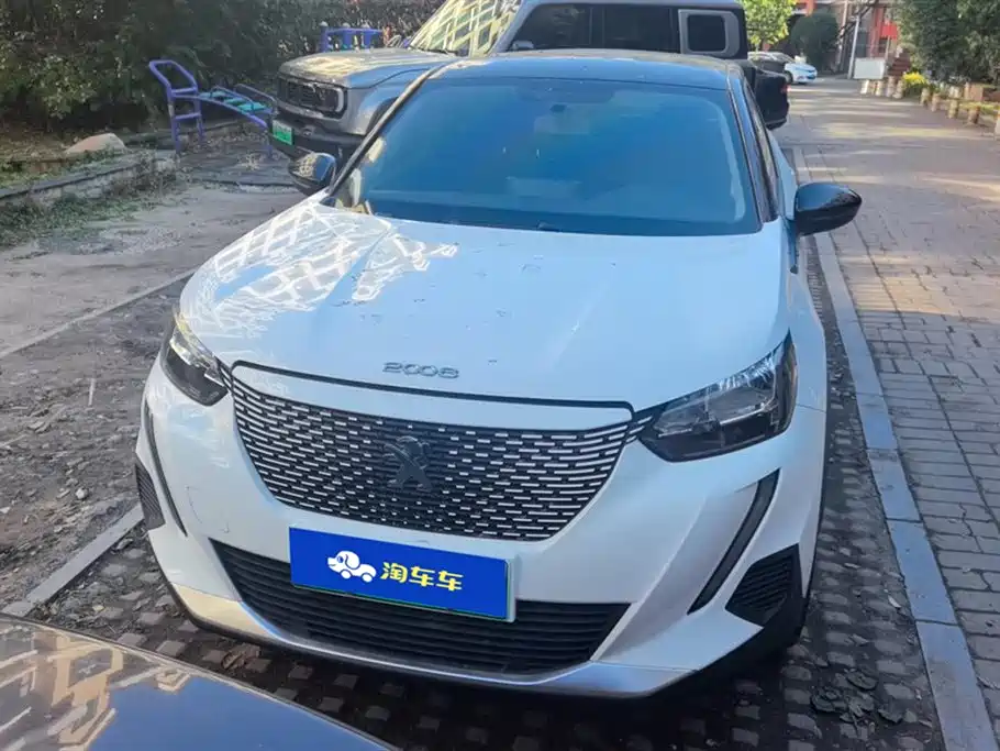 Peugeot e2008 2020 3D Premium Edition