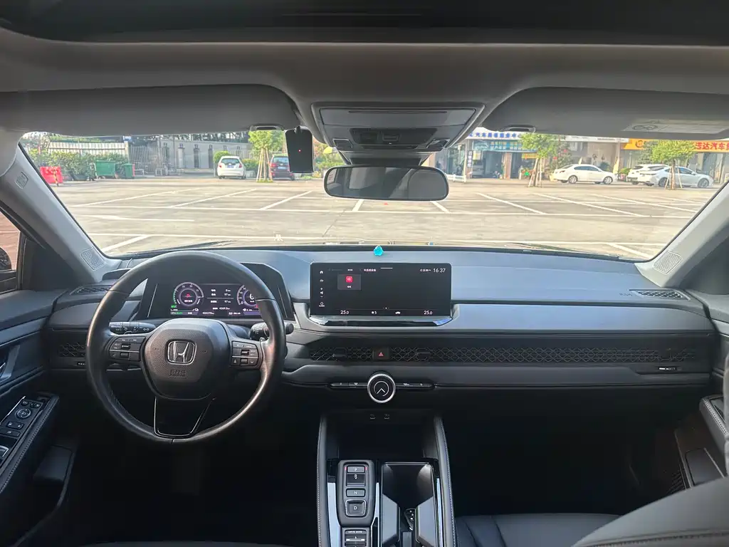 Фото машины 25