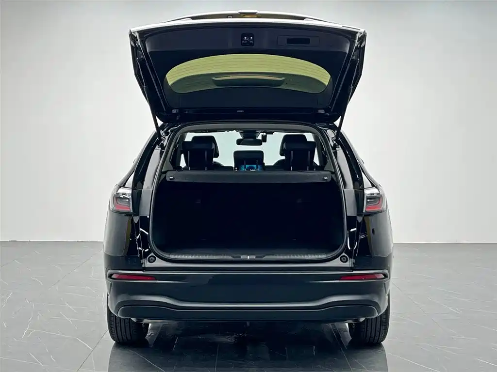 Фото машины 23