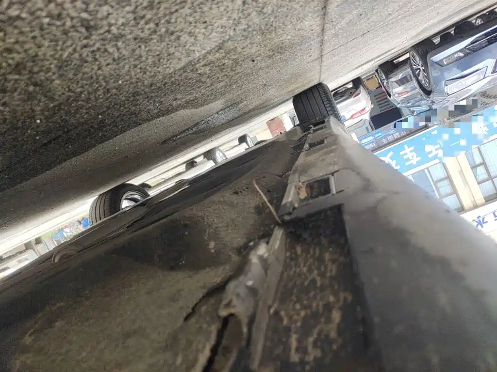 Фото машины 24