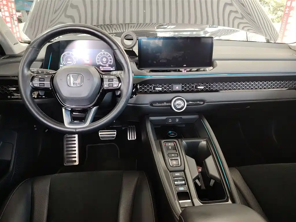 Accord New Energy 2023 2.0L e: PHEV Premium Edition