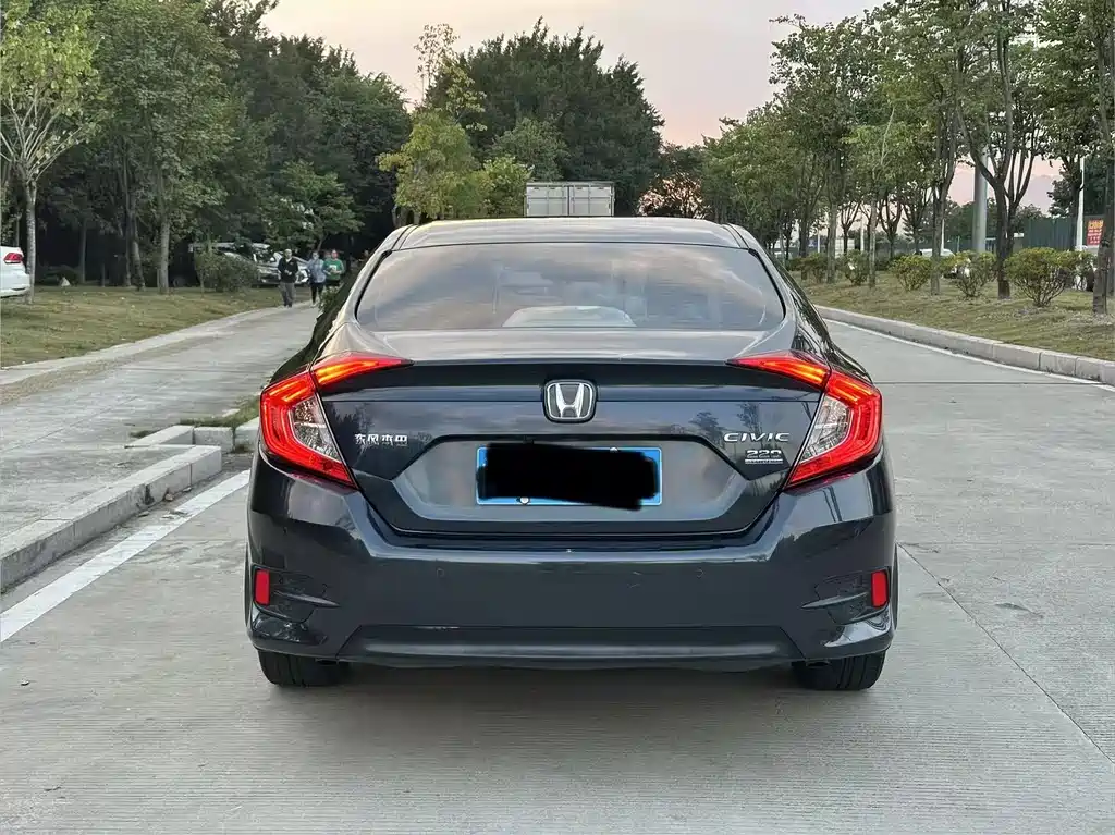 Civic 2019 220TURBO CVT Dynamic Version Country V