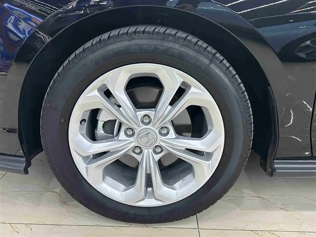 Accord 2024 260TURBO Deluxe Edition