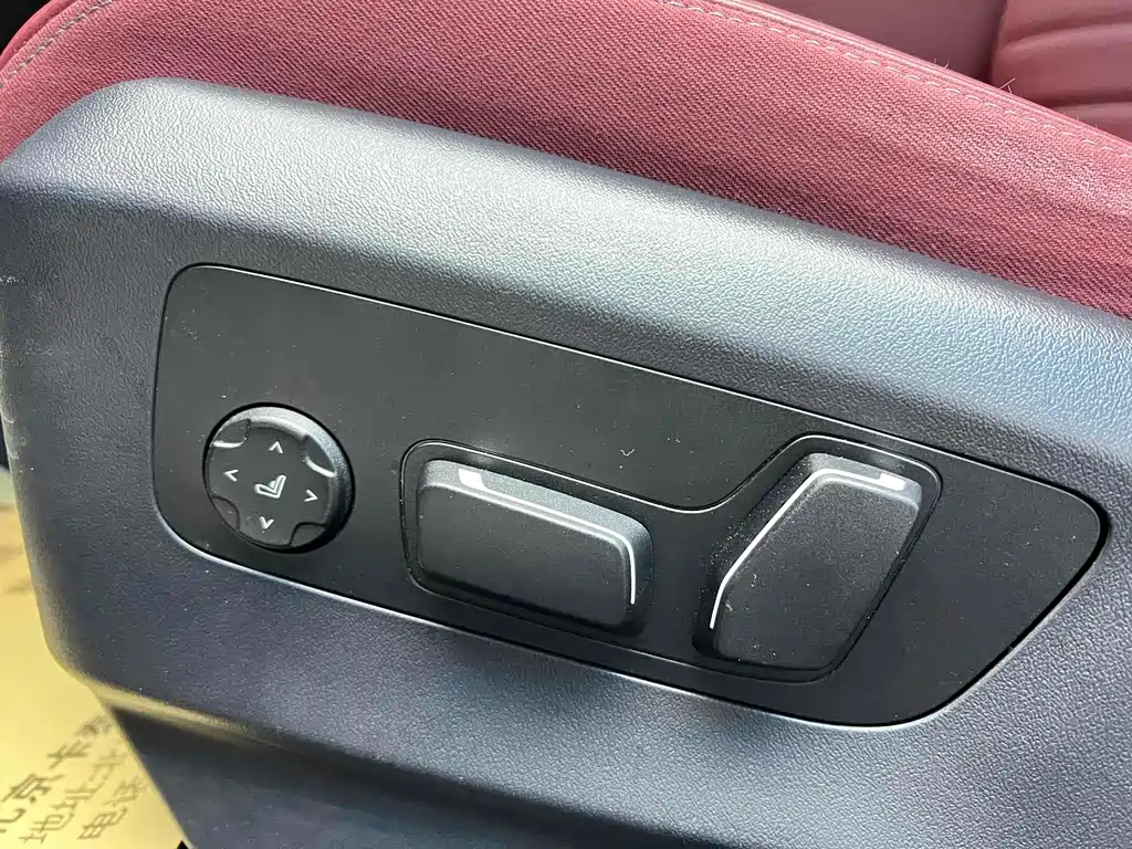 Фото машины 33