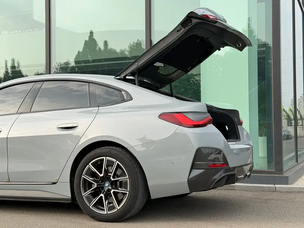 Фото машины 17