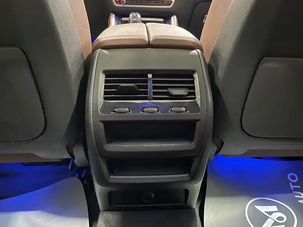 Фото машины 10