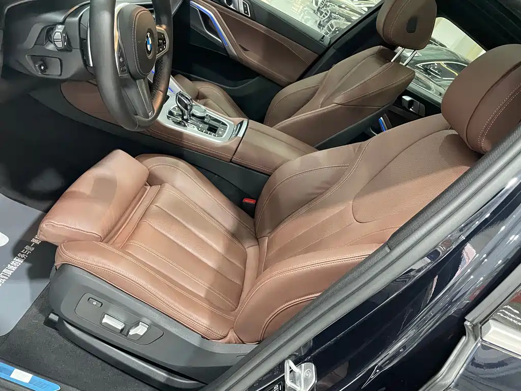 Фото машины 30