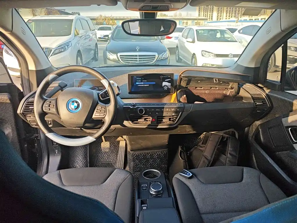 BMW i3 imported 2019 fast charging version