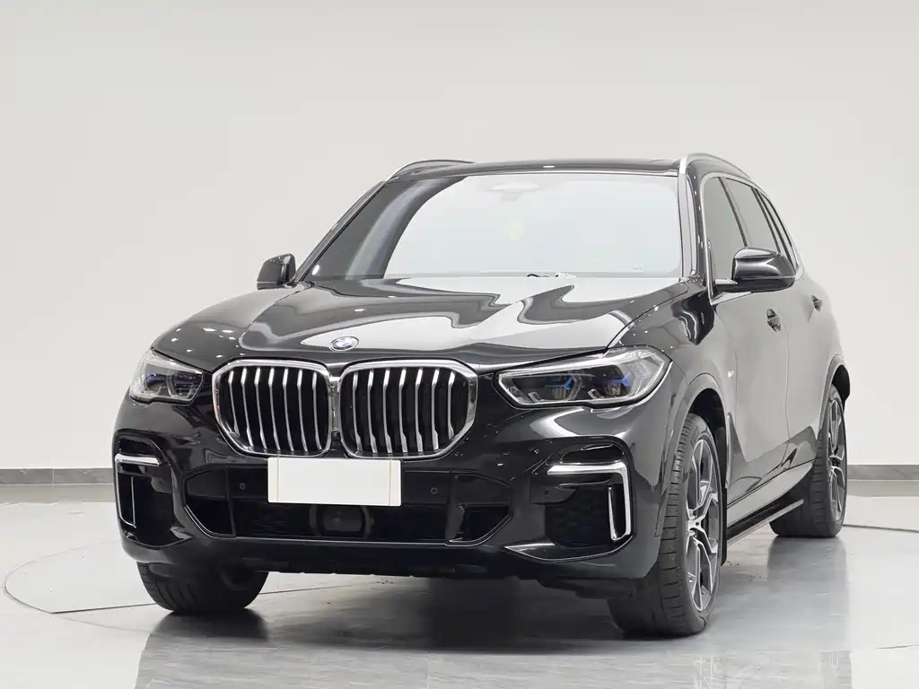 BMW X5 2022 xDrive 40Li Exclusive M Sports Suit