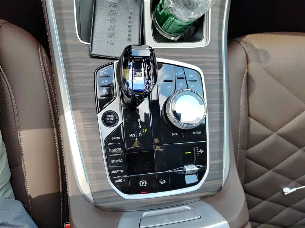 BMW X5 2022 facelift xDrive 40Li exclusive M sports suit