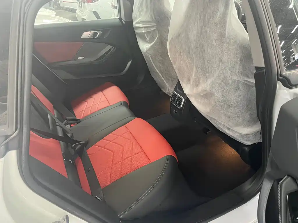 BMW 2 Series 2025 225L M Sports Yao Ye Suit