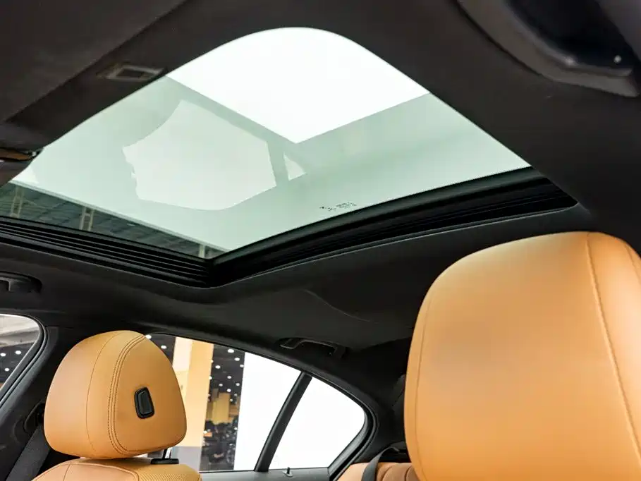 BMW 5 Series imported 2022 525i M sports suit