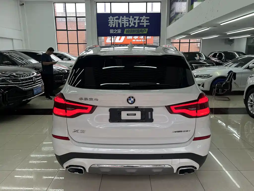 Фото машины 22