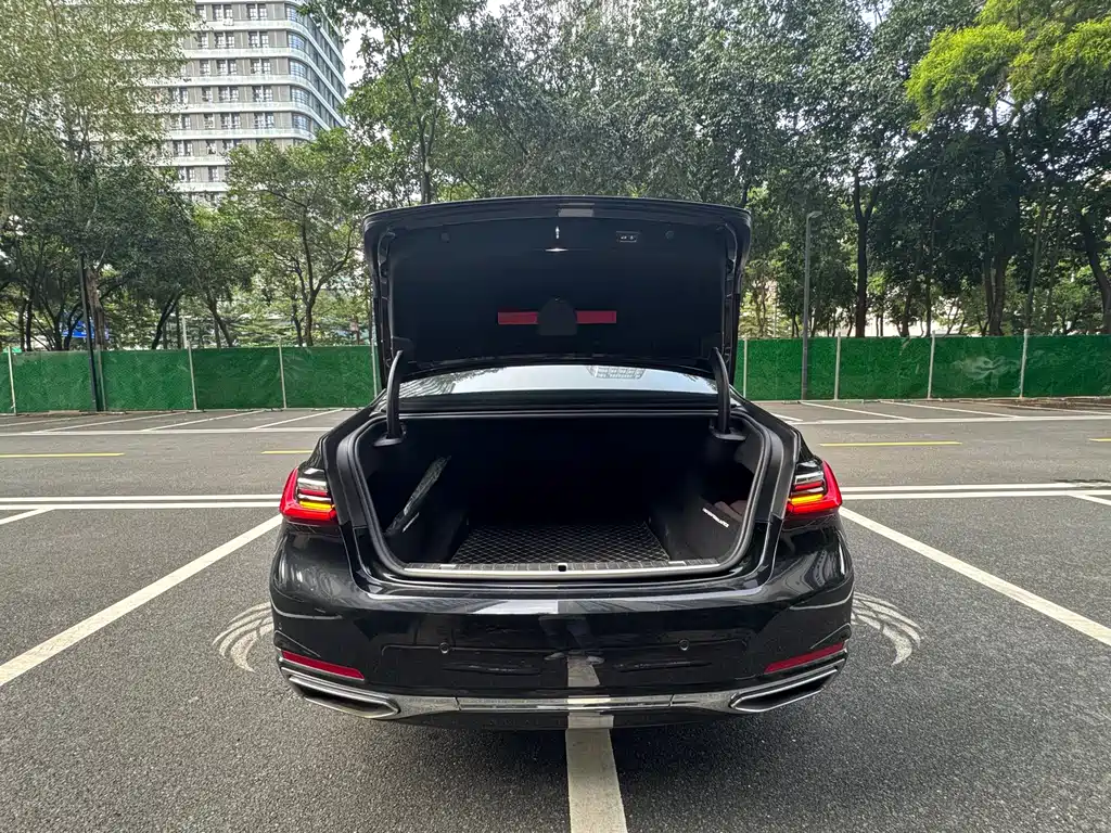 Фото машины 18