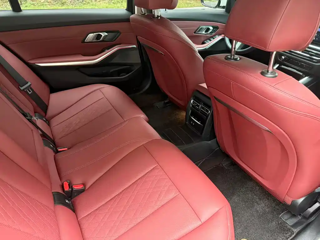 Фото машины 26