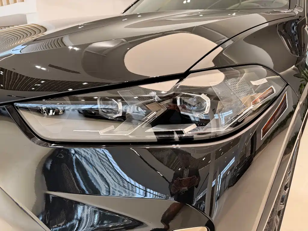 Фото машины 24