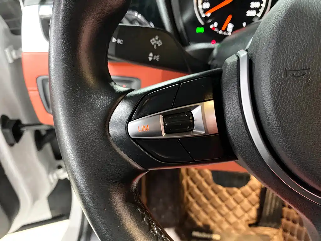 Фото машины 10