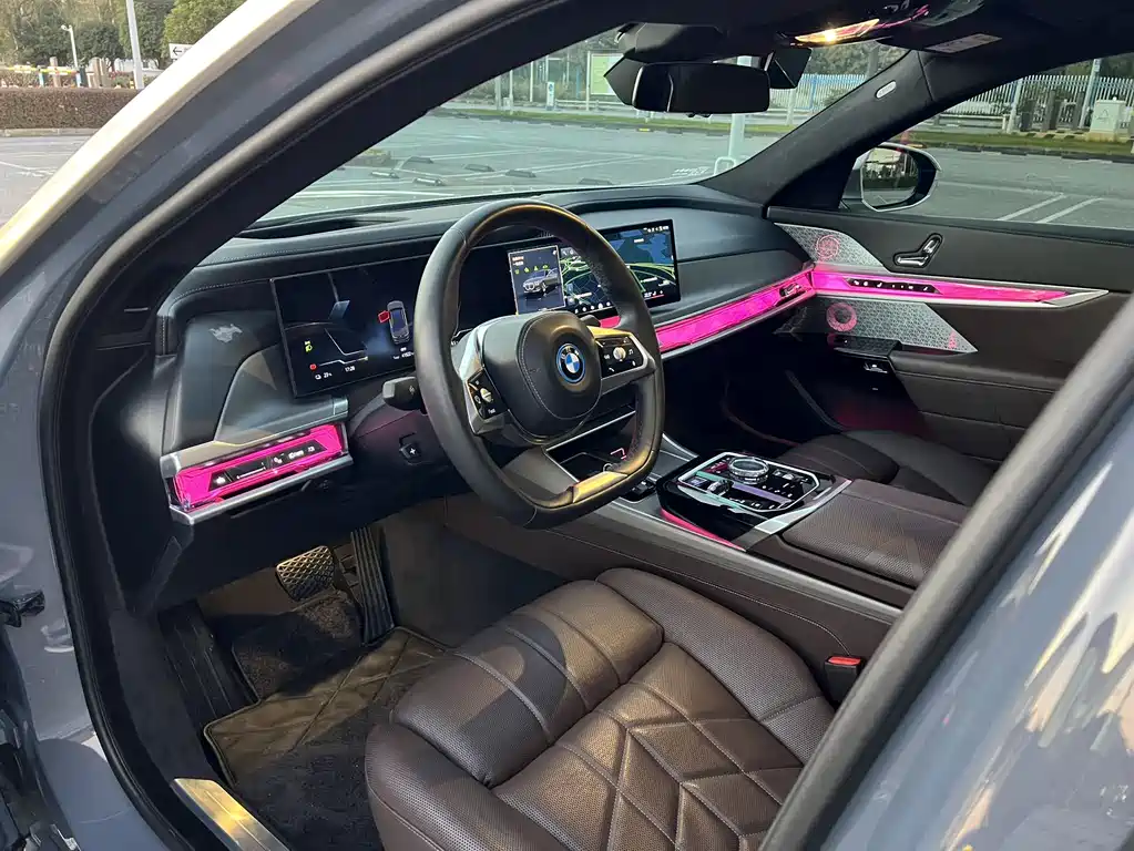 Фото машины