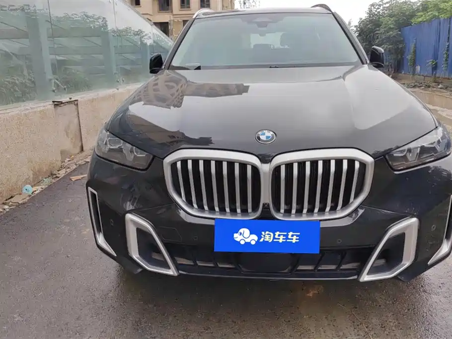 BMW X5 2023 xDrive 30Li Exclusive M Sports Yao Ye Set