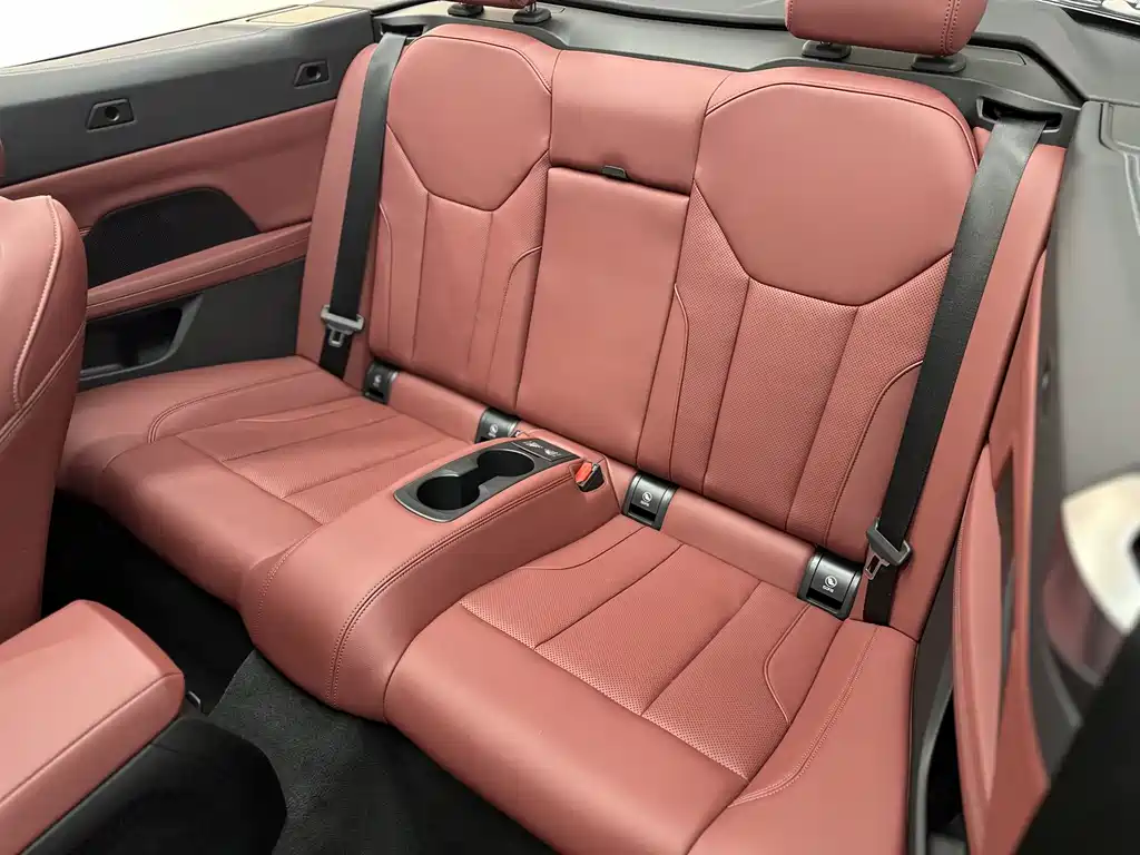 BMW 4 series 2024 425i convertible M sports suit