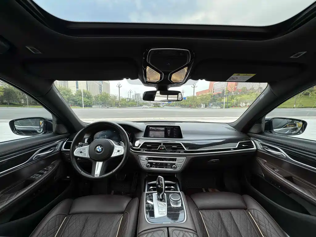 Фото машины 17