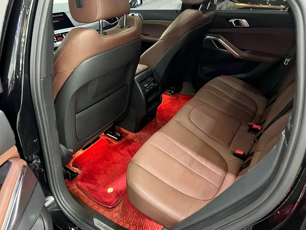 Фото машины 23