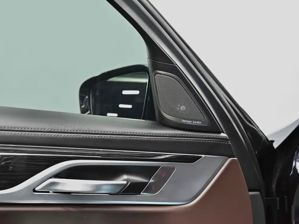 Фото машины 36