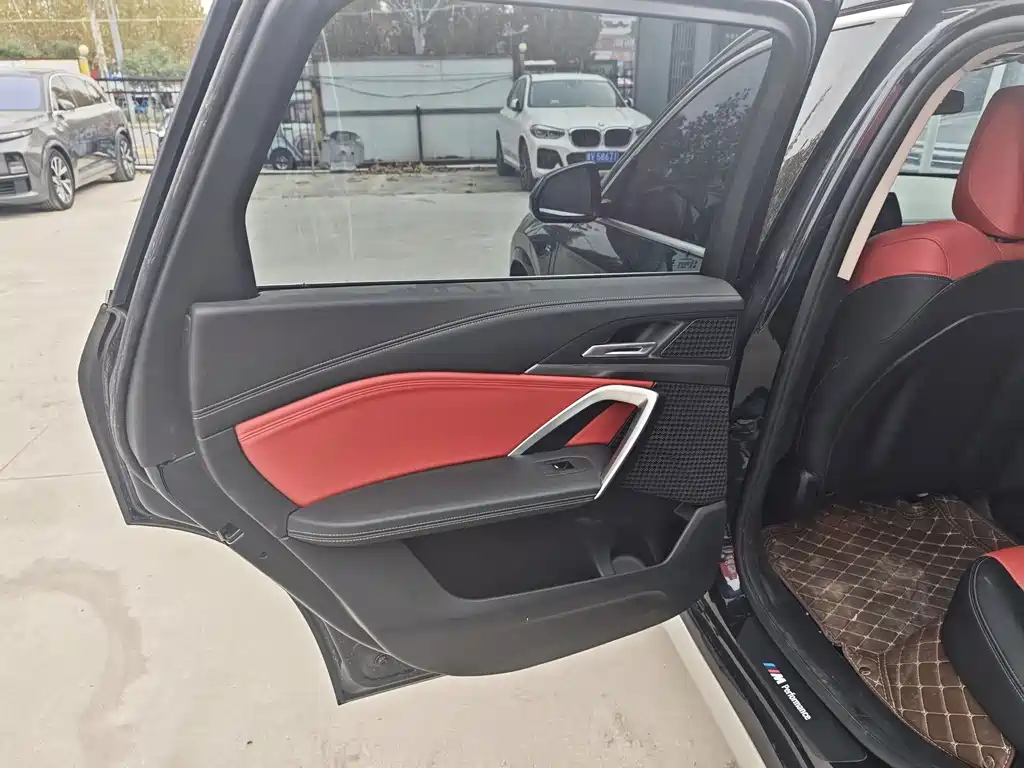 Фото машины 8