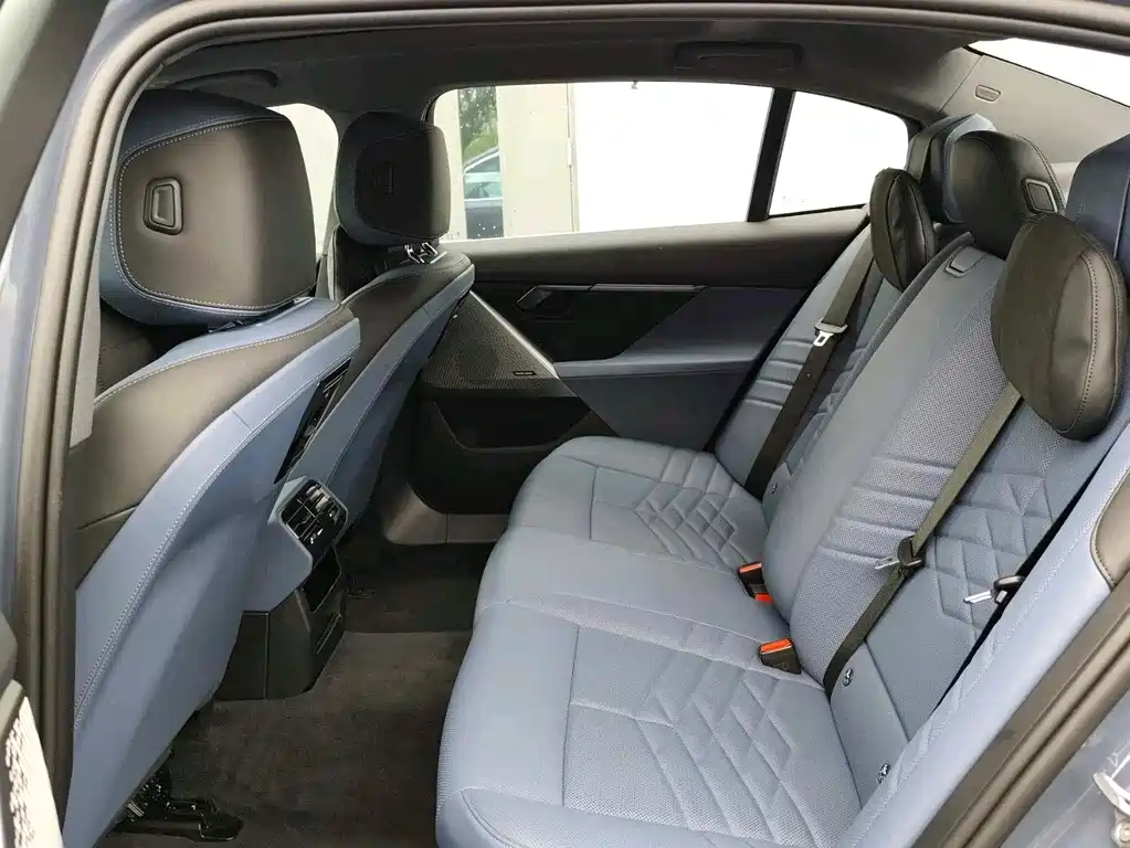 Фото машины 8