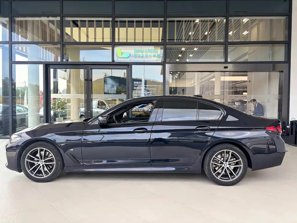 BMW 5 Series imported 2021 525i M sports suit