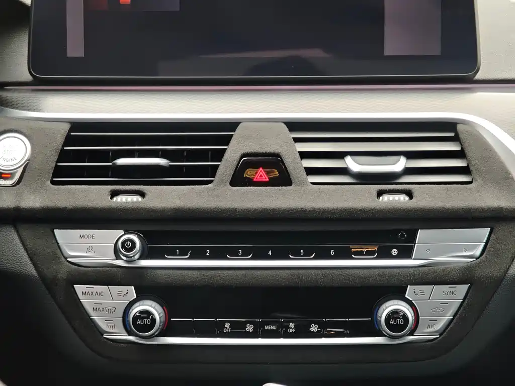 Фото машины 10