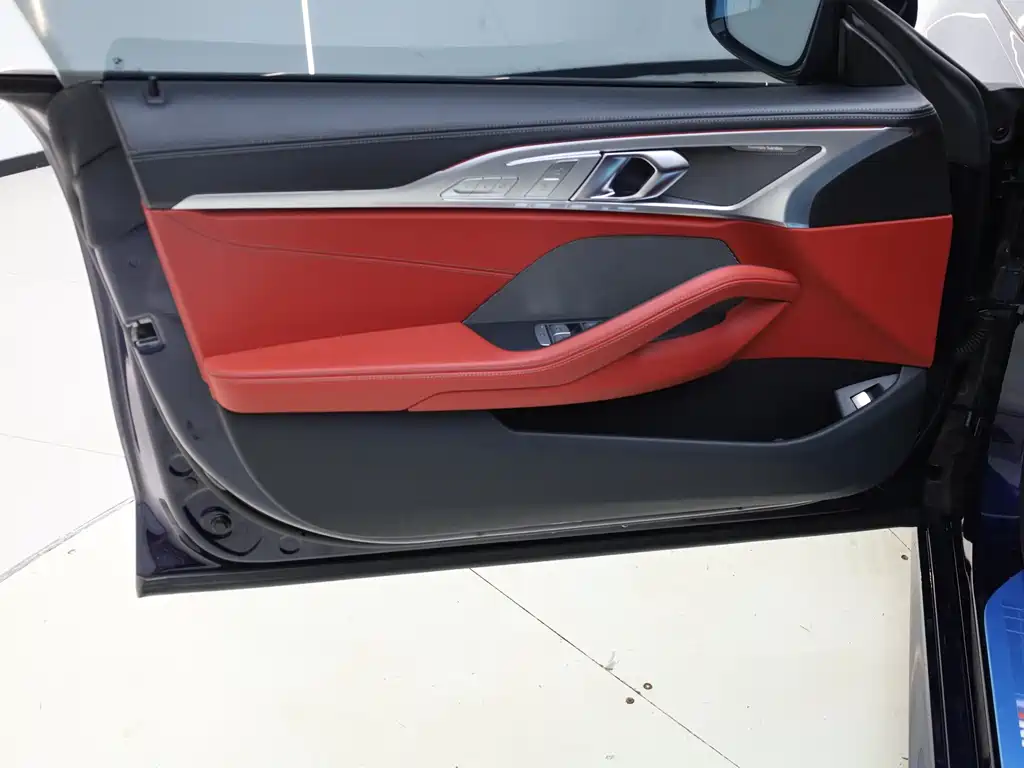 Фото машины 24