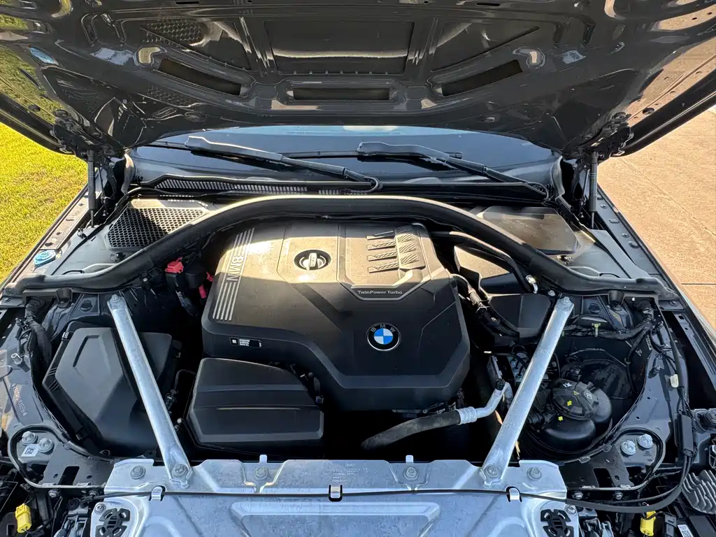 BMW 4 Series 2022 facelift 425i M sports Yao Ye Suit