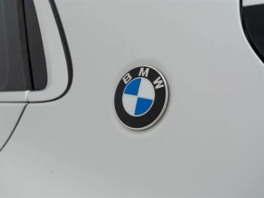 Фото машины 23