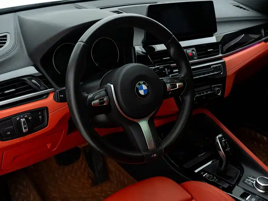 Фото машины 26