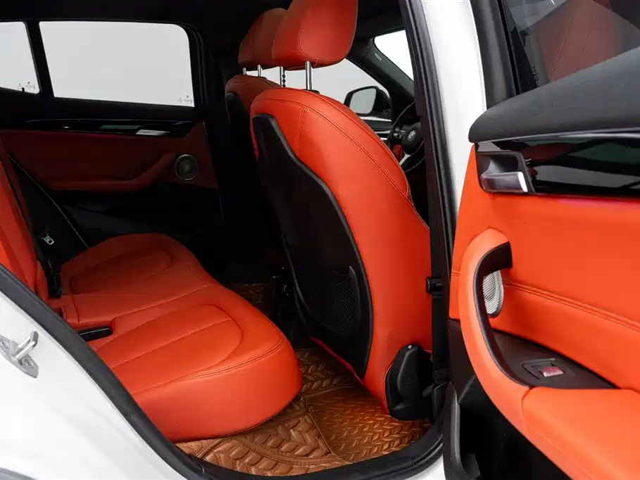 Фото машины 18