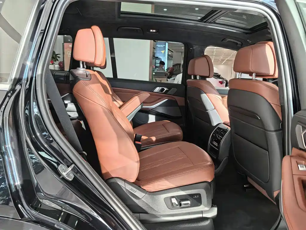 Фото машины 10