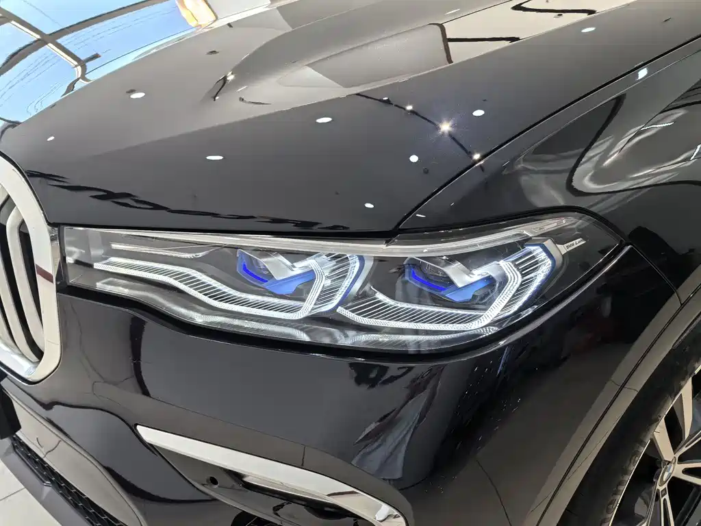 Фото машины 24