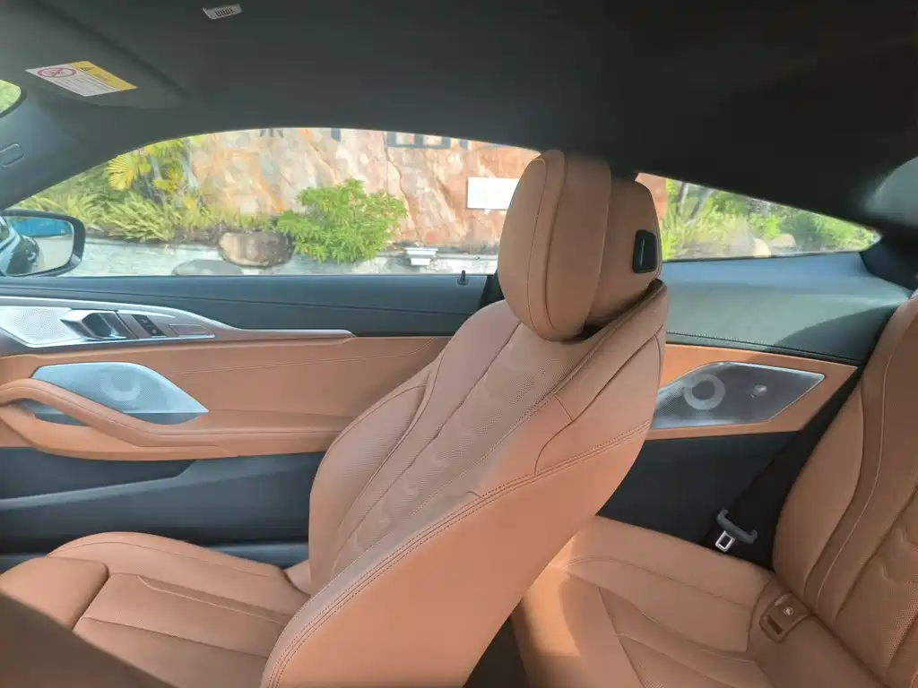 BMW 8 Series 2022 840i coupe M sports Suit